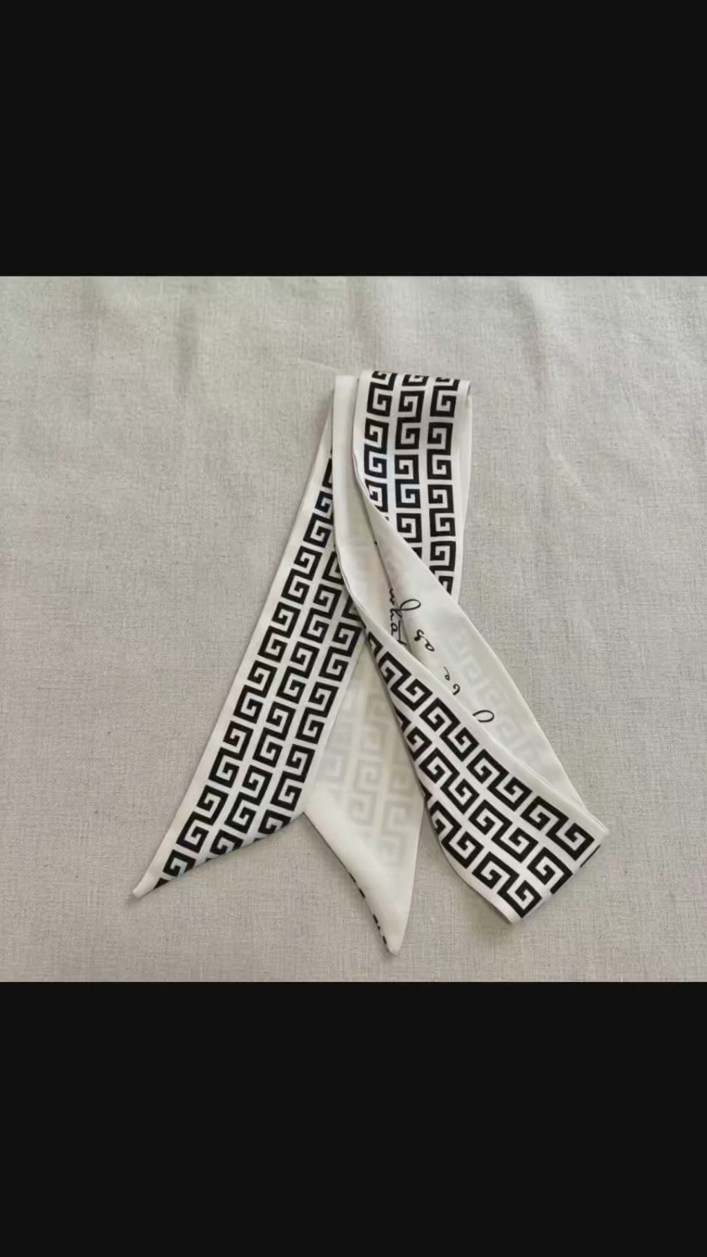 PARIS NOIR SCARF